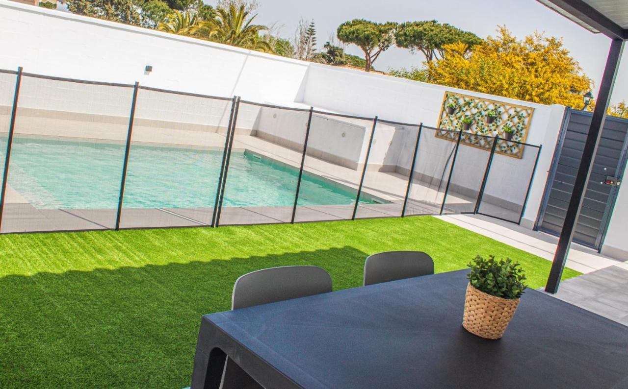 Villa Andromeda Chiclana de la Frontera Eksteriør billede